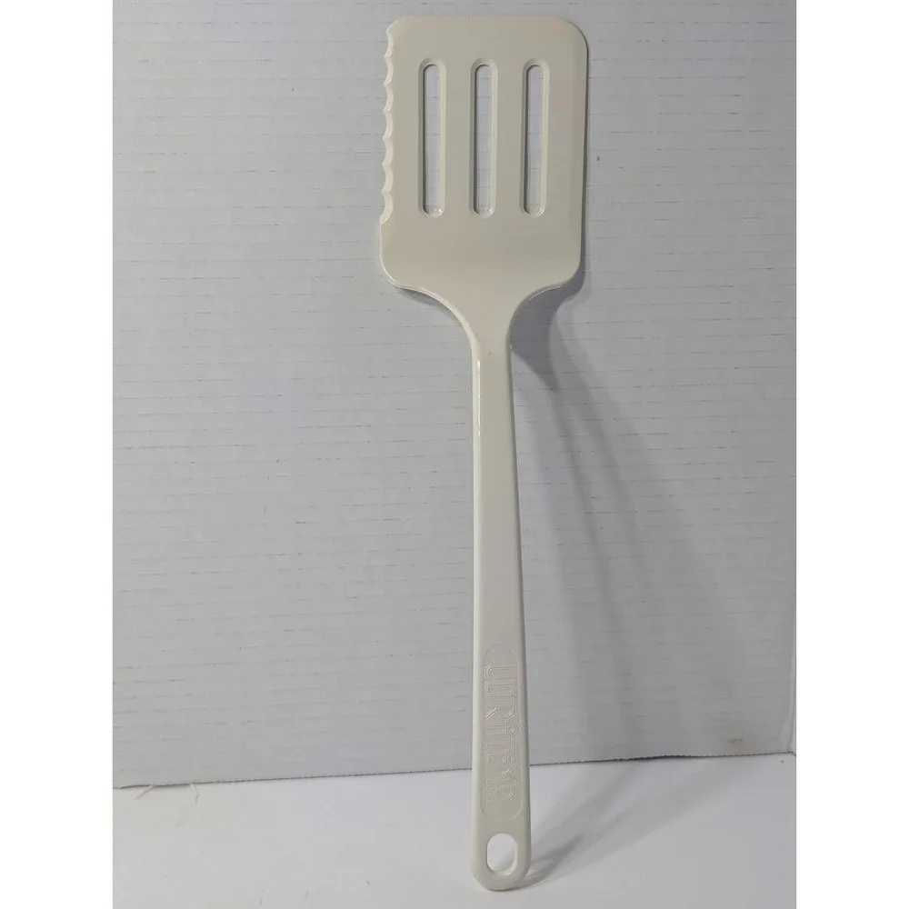 Vintage Ultratemp White Spatula Serrated Edge 2101-1 Made in USA